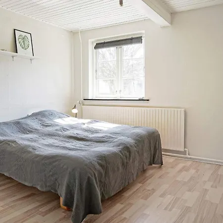 Hotel Aakirkeby Xlv